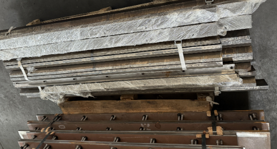 کیت سرویس قطعات فرسوده نوار نقاله با کیفیت بالا VOE17253552، کیت فرسودگی نوار نقاله ABG6820C، کیت فرسودگی نوار نقاله ABG7820D