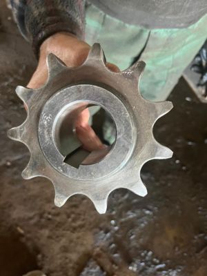 چرخ زنجیر بالایی P6820C، چرخ زنجیر بالایی برای قطعات یدکی آسفالت‌ریز