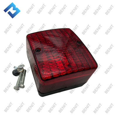 330639 چراغ عقب هِلا اصلی قطعات یدکی ماشین آلات راهسازی غلتکی